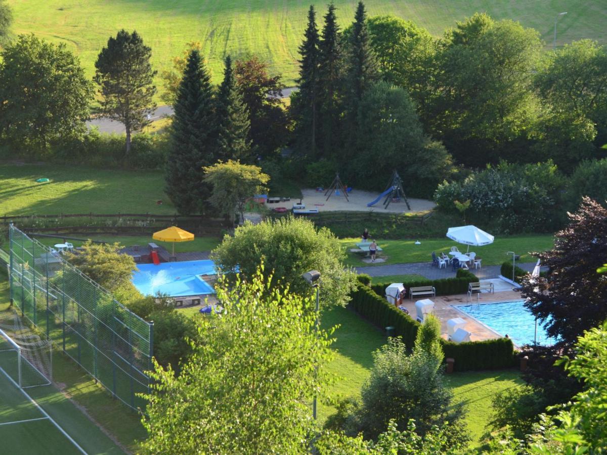 Grevenstein Serene Apartment In Meschede With Balcony מראה חיצוני תמונה